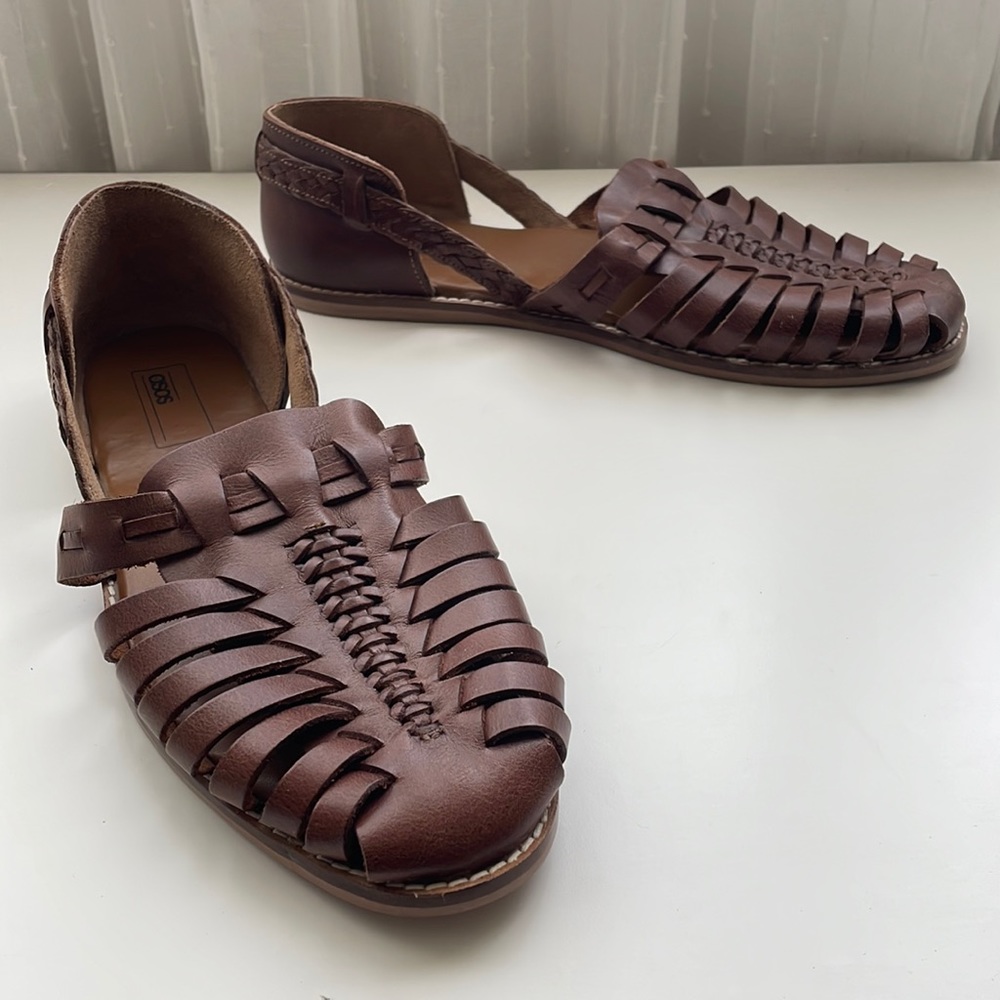 Men’s woven sandals